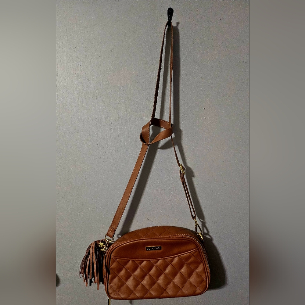 Joy & Iman Leather Crossbody Purse Tan quilted